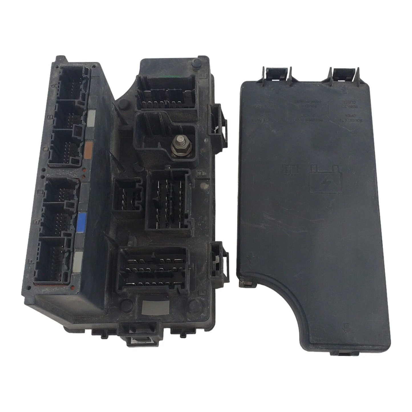 08-09 Dodge Caliber Integrated Power Fuse Box P68028007AC OEM