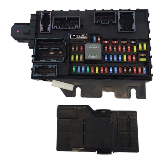 2008-2009 Ford Escape Interior Relay Fuse Box 8L8T-15604-AJ 2010 2011 09 12 J2