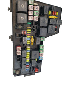 06-07 DODGE DAKOTA FUSE BOX BCM FUSE BOX ENGINE BAY MODULE 04692092AE