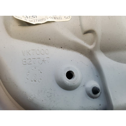 2004-2010 Toyota Sienna Overhead Console VK7000827747 Color Beige OEM