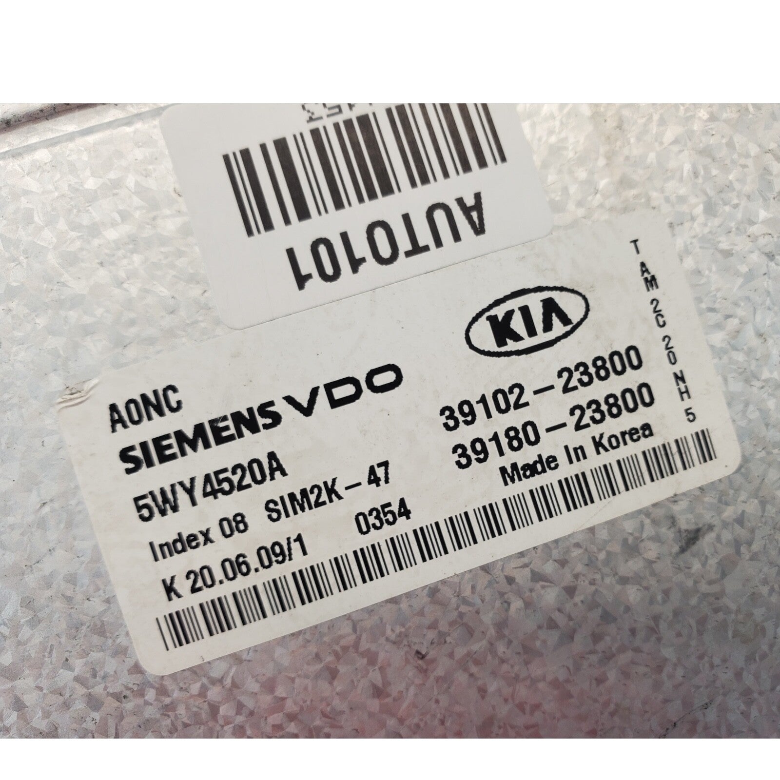 10-11 Kia Soul Engine Computer Module ECM ECU OEM 39102-23800
