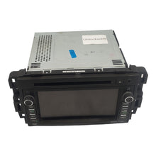 07 Suzuki XL7 AM FM Radio CD Player Receiver w Display Screen 20900942 UNLOCKED