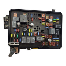 2016-2017 Chevrolet Equinox Fusebox Fuse Box Relay Module 23325532_01