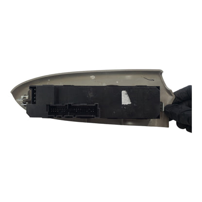06 - 09 CHEVY TRAILBLAZER PASSENGER RIGHT SIDE POWER WINDOW SWITCH P/N 15905415