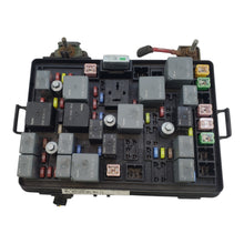 OEM 2009 Chevrolet HHR 3.6L Fuse Box Junction 15847490 Module