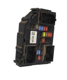 08-13 Chevrolet Silverado Cabin Fuse Junction Box 22745713-N1 OEM