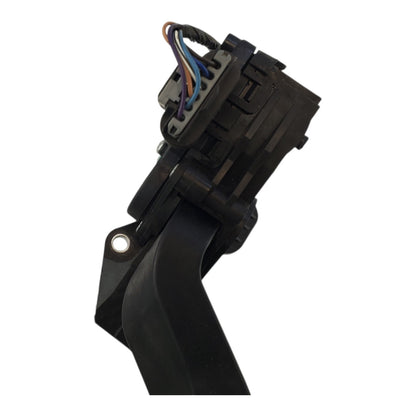 2007-2011 Cadillac Escalade ESV  Accelerator Gas Pedal  OEM