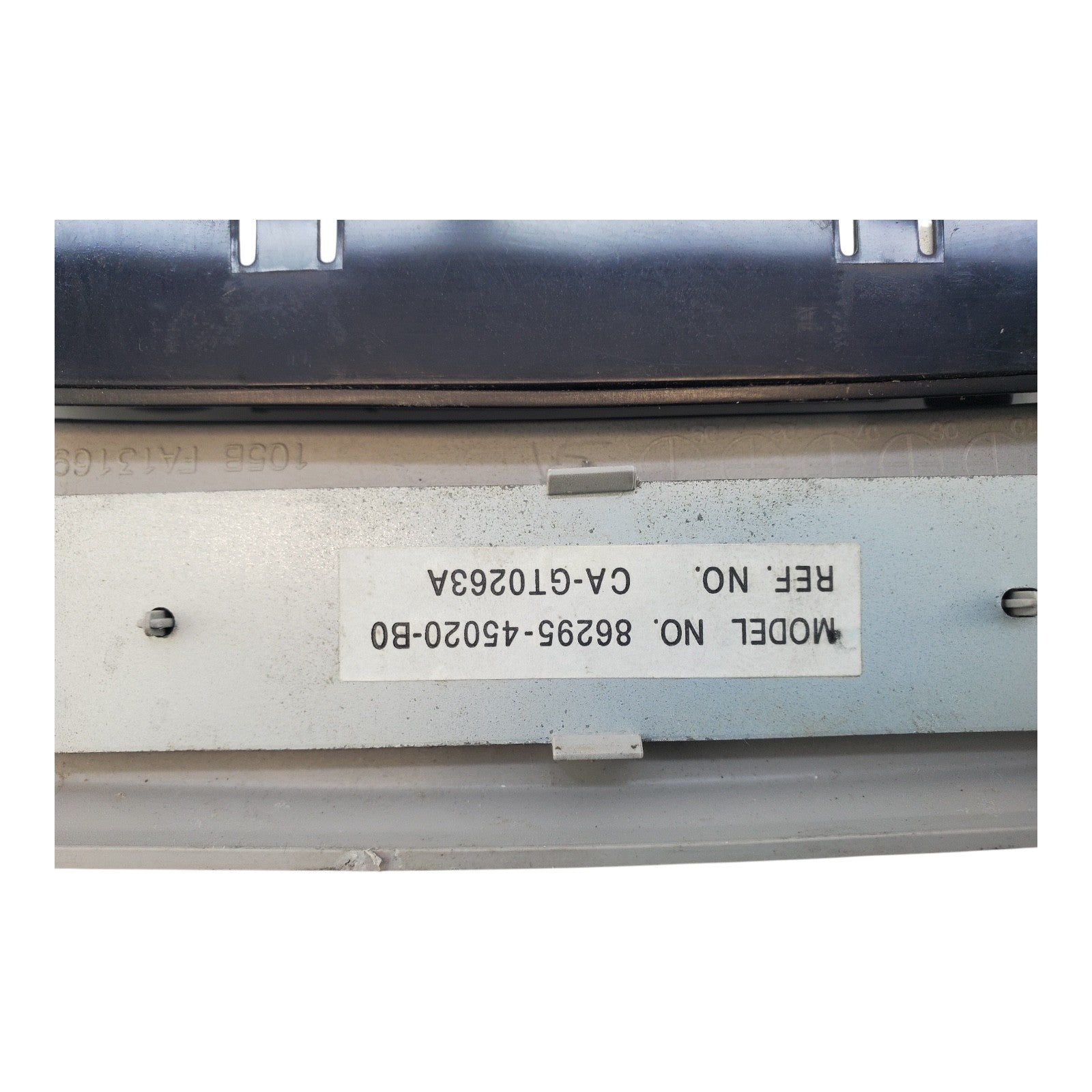 2004-2005 Toyota Sienna Overhead Cd Player Radio Receiver OEM 86680-45020