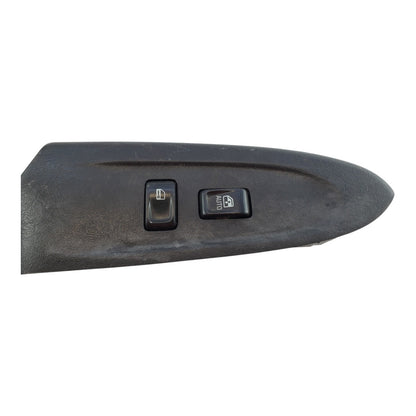 02-05 Trailblazer Passenger Window Switch   15133129 Black Bezel OEM