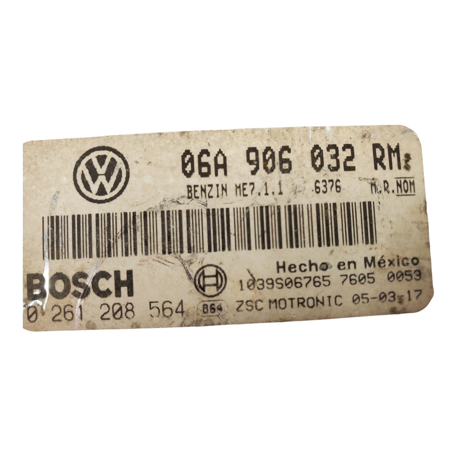 05 VOLKSWAGEN BEETLE CONVERTIBLE 2.0L ECU ECM COMPUTER 06A 906 032 RM