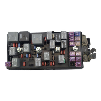 2009-2012 Chevrolet Malibu Fuse Box Junction Relay Box 2.4L 20822695
