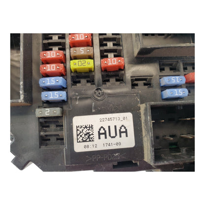 12 GMC SIERRA 1500 OEM Cabin Fuse Box Part Number 22745713