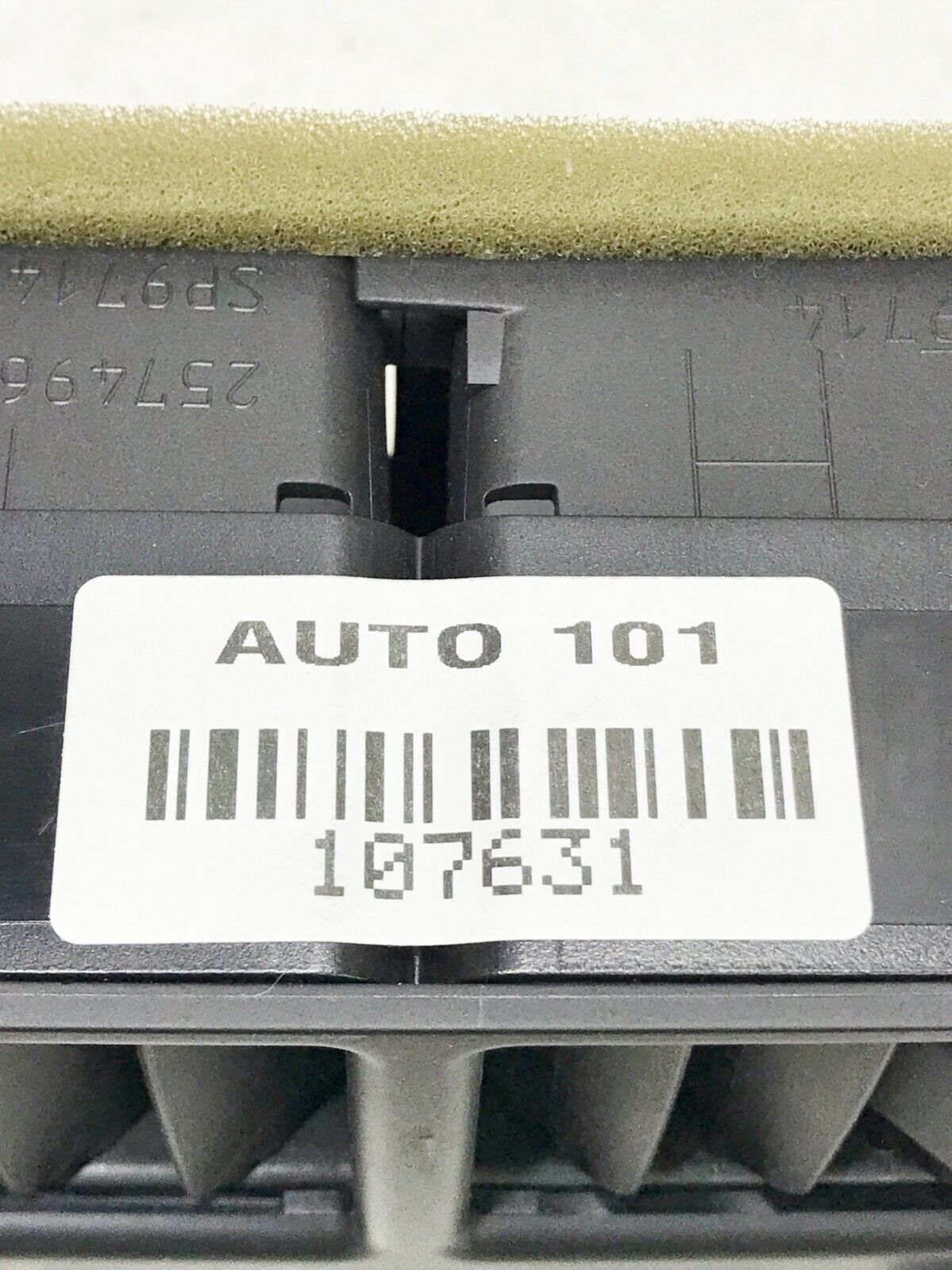 2005 - 2011 CADILLAC STS REAR CONSOLE CLIMATE CONTROL PANEL TRIM OEM
