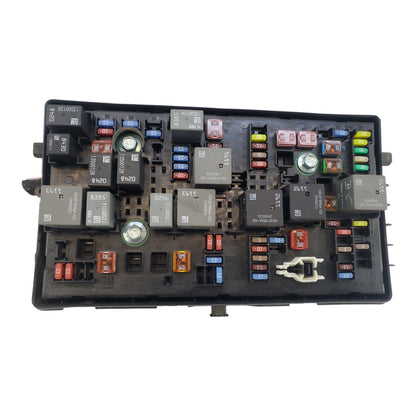 OEM  Chevrolet  Fusebox Fuse Box Relay Module