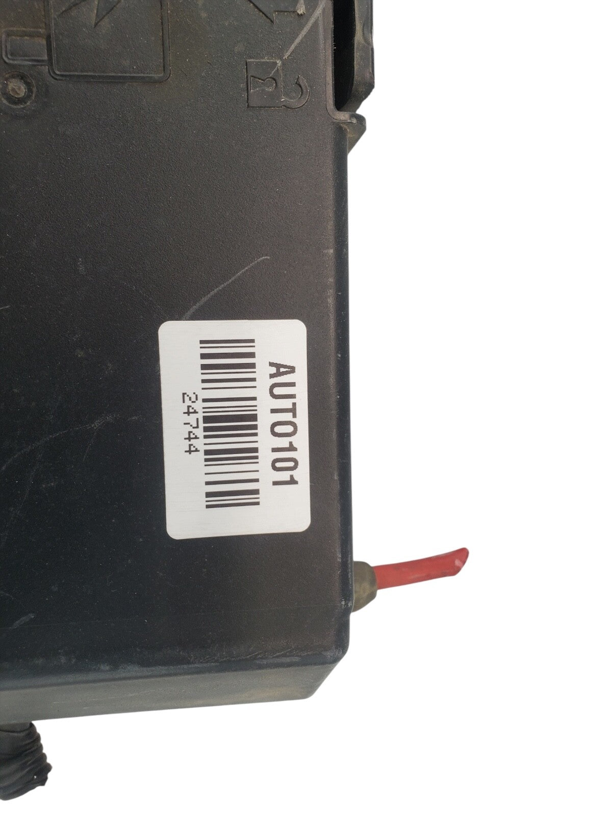 ✅2010 - 2012 Chevy Malibu Body Control (BCM) 2.4L AT (RH center dash) (20822695)