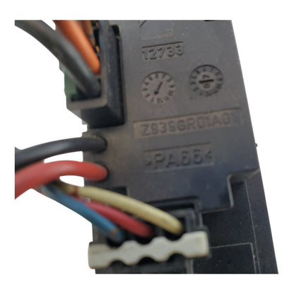 2000-2002 GMC Yukon / XL 1500 / 2500 HVAC Blower Motor Fan Resistor Z939GR01A01