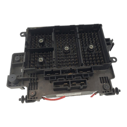 ✅03-06 Cadillac Escalade Engine 6.0L A/T 4x4 Fuse Junction Box 15201930-02