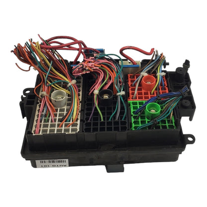04 Siverado 5.3 Suburban Tahoe Fuse Box Relay p/n 15201928-02