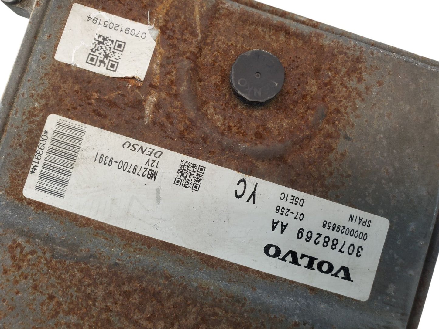 08-09 Volvo V70 Engine Computer ECU PCM ECM PCU OEM 30788269