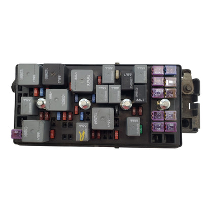 08 Pontiac G6 Engine Fusebox 25883022