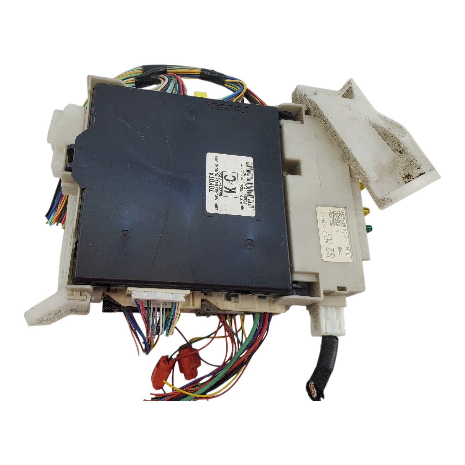 2015 2016 Toyota Prius V Multiplex Network Body Control Computer 89221-47390 OEM