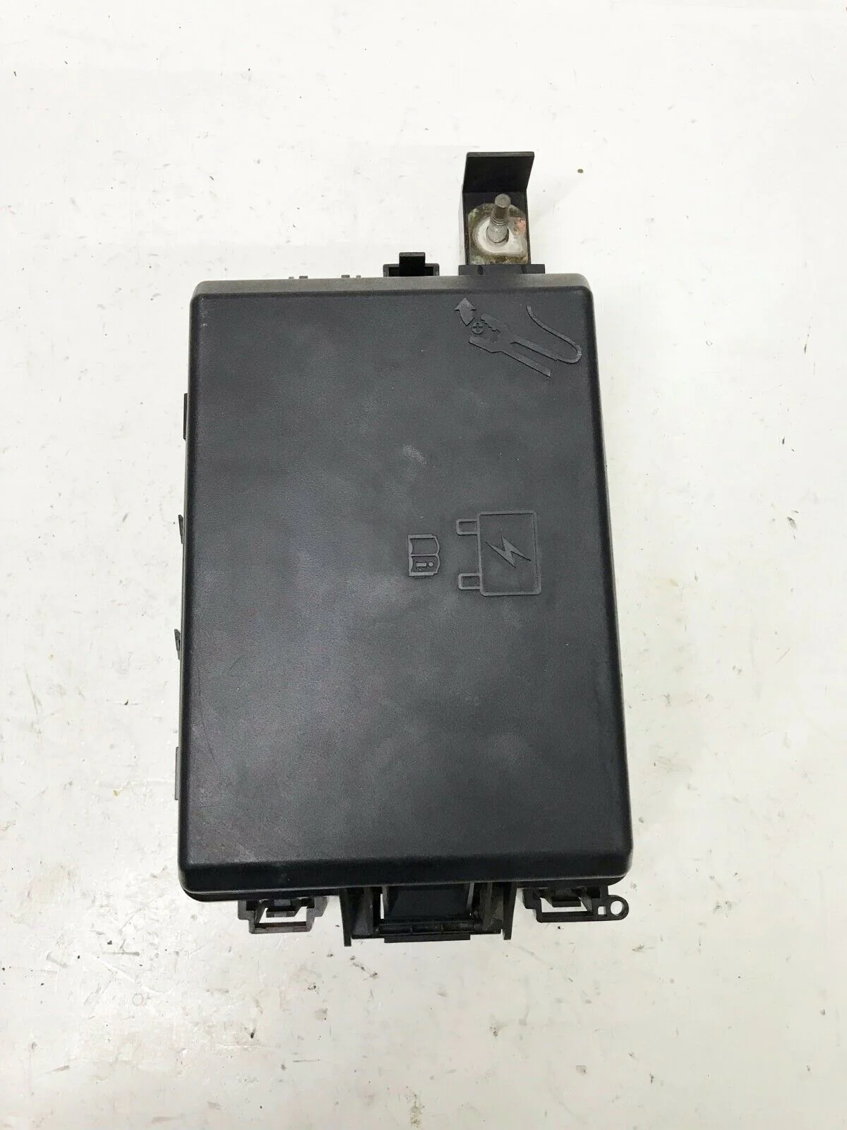 06 Dodge Charger Fuse Box Junction OEM Module 04692170AG