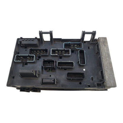 03 05 Dodge Caravan Power Module Fuse Box Relay Control Unit 05144506AE