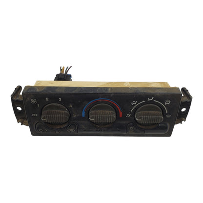 99-02 Chevy GMC Silverado Sierra Yukon Climate Control A/C OEM 15054697