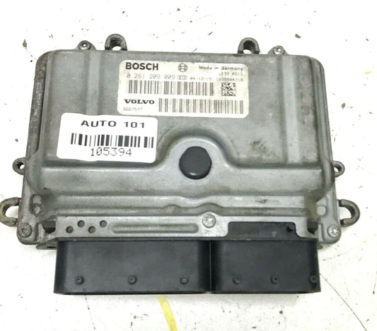✅ 04-05 Volvo S40 Engine Control Module ECM 0261209009 