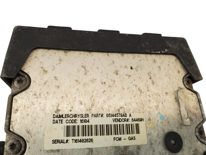 03-05 Dodge Caravan Power Module Fuse Box Relay Control Unit 05144506AB