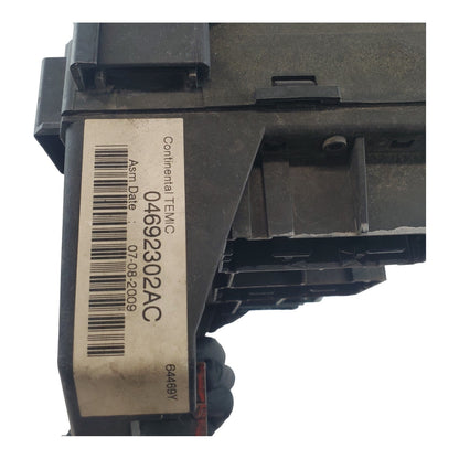 ✅09 CARAVAN JOURNEY FUSEBOX FUSE BOX CONTROL MODULE 04692302AC