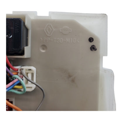 04-07 NISSAN TITAN ARMADA  BODY CONTROL MODULE FUSE BOX 2400-6H31 / 284BZE00C