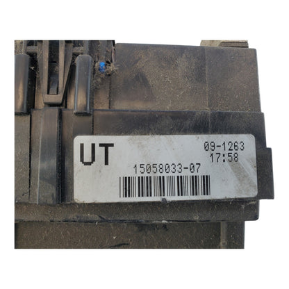 03-06 Chevy Silverado/GMC Sierra LLY DURAMAX Dash Cabin Fuse Box 15058033-07 OEM