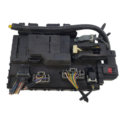 2009 2012 Ford Escape Mercury Mariner Interior Relay Fuse Box 9L8T-15604-DA