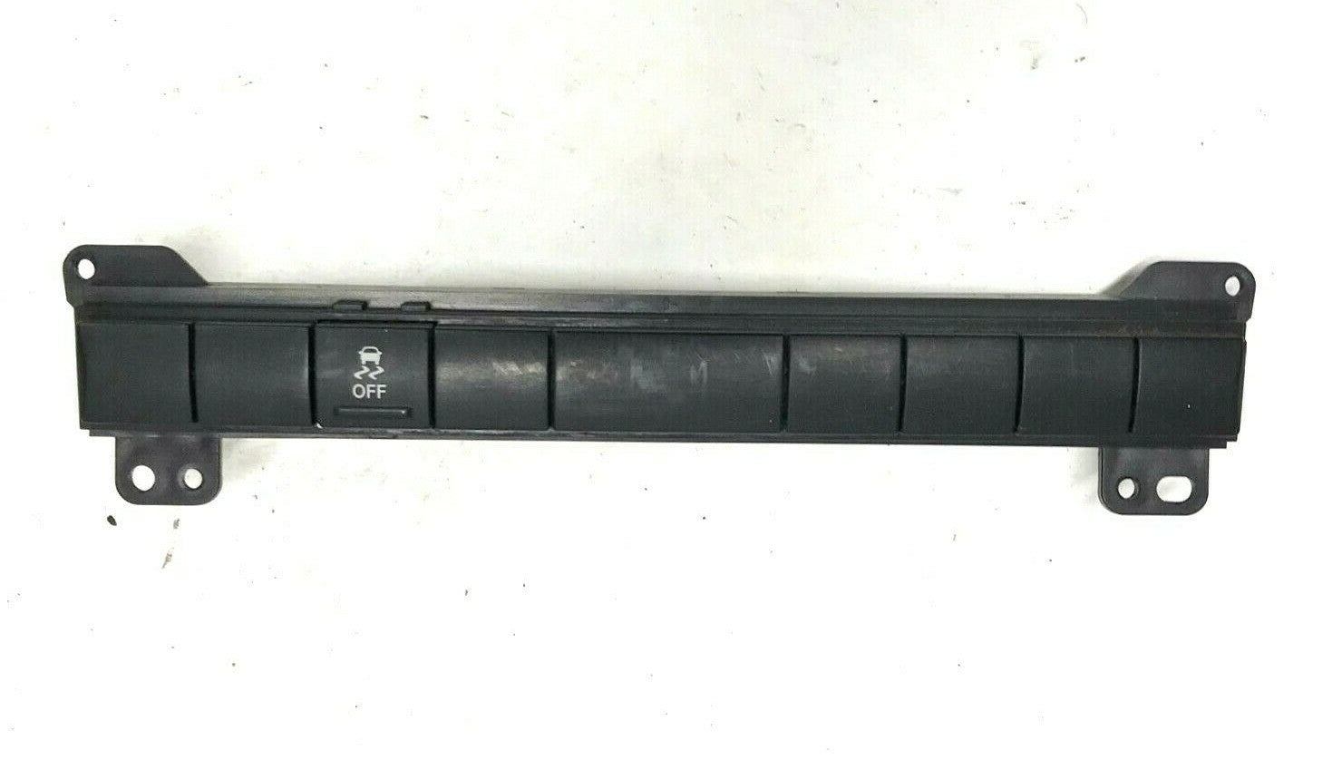 05 06 07 Jeep Grand Cherokee Traction Switch Control Power P56050153AF