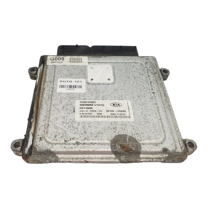 10 KIA FORTE Engine ECM Control Module 2.0L AT 39102-2G090 OEM