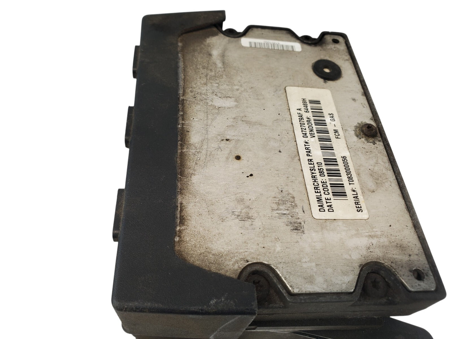 03-05 Caravan Town & Country Fuse Box 05102969AB 04748479AC