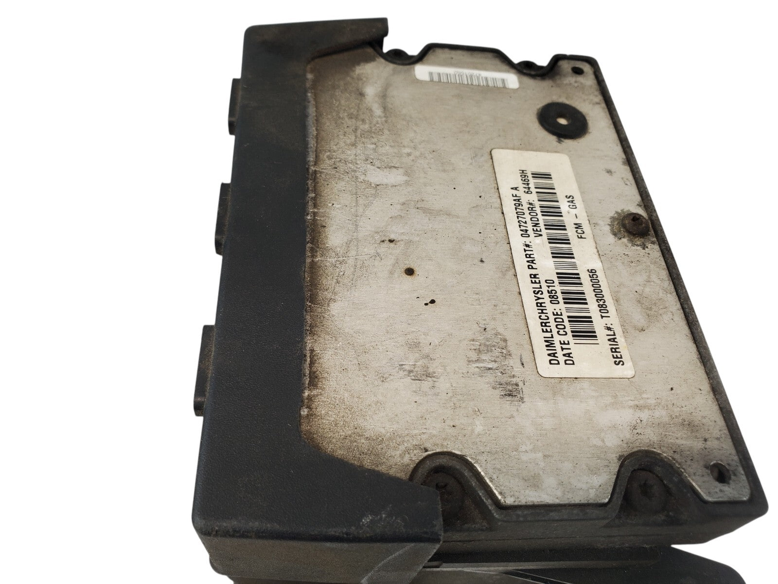 03-05 Caravan Town & Country Fuse Box 05102969AB 04748479AC