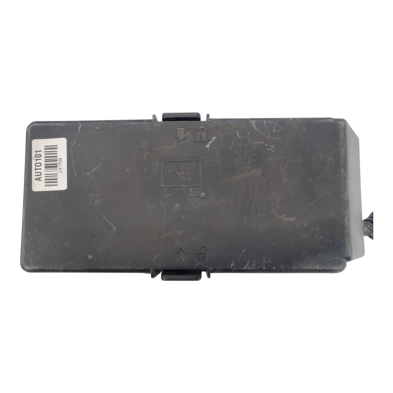 Chevy Malibu Fuse Box Engine Bay Saturn Aura Pontiac
