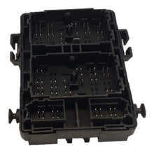 2007 - 2014 GMC Silverado Fuse Box Relay Control Junction Block 15780696 OEM