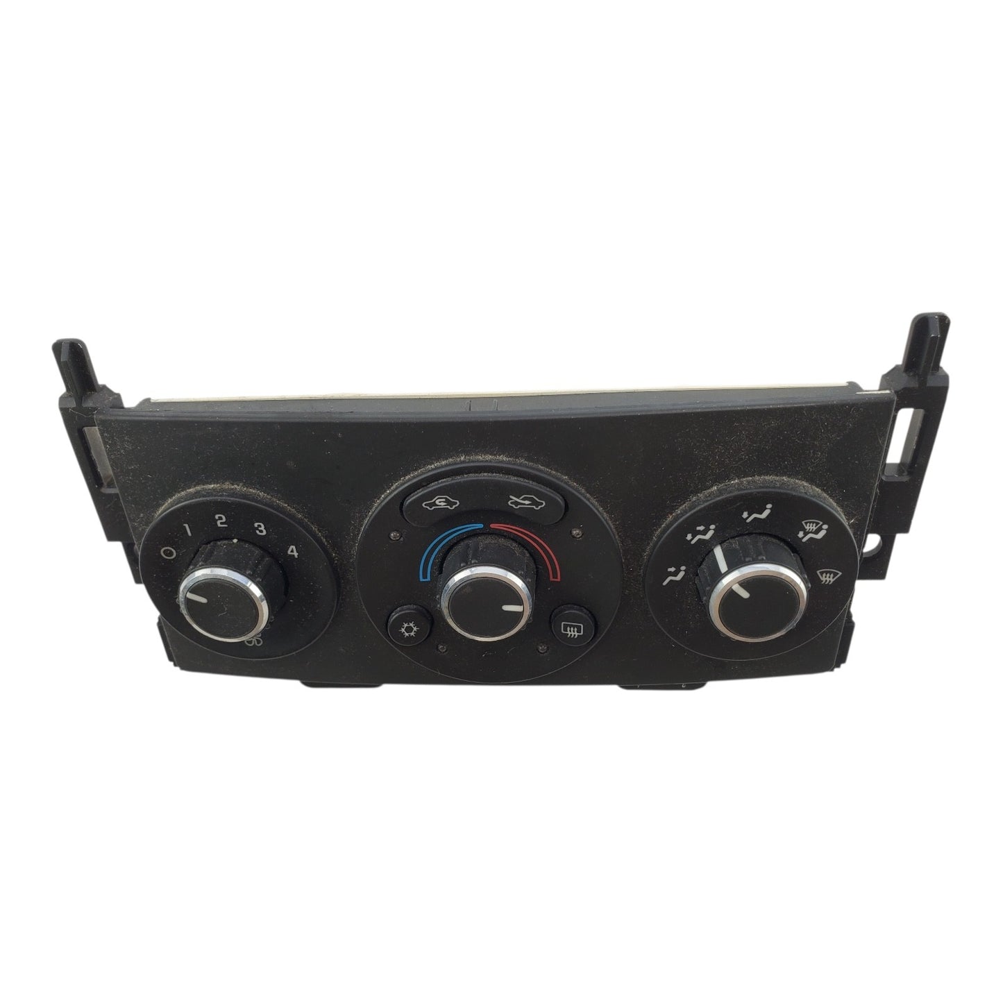 04-08 CHEVY MALIBU Temperature Control Classic Style Emblem In Grille 28014589