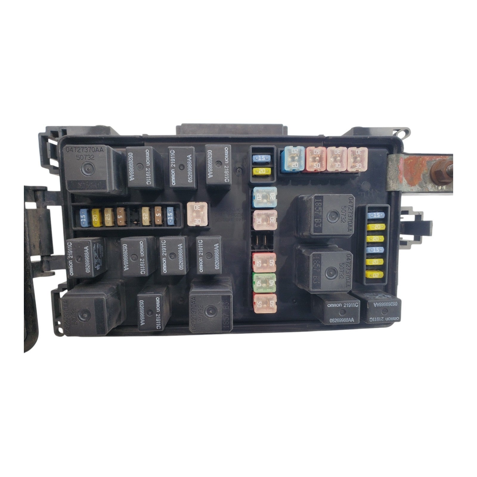 P04692234AD Dodge Charger 2006-2007 Fuse Box Relay Unit Module