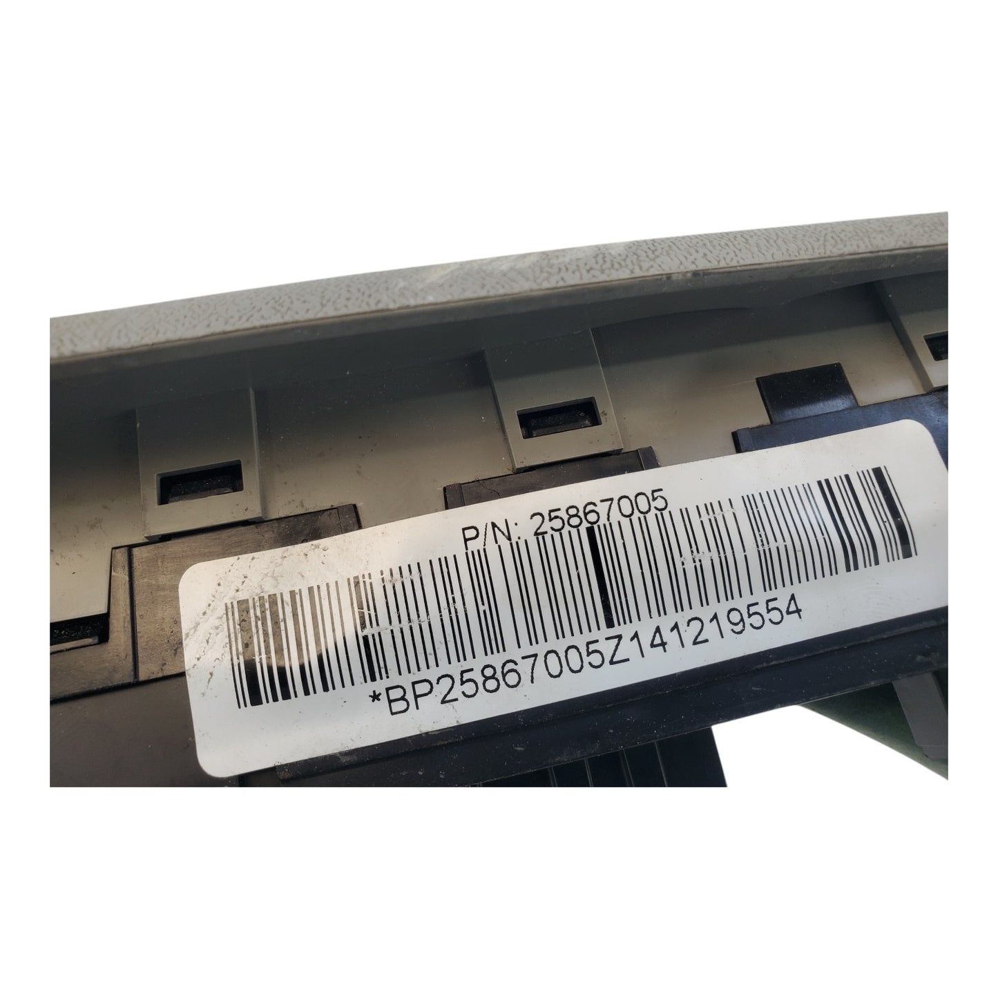 06-09 GMC Envoy Trailblazer Drivers Side Window Switch Unit 25867005 OEM GRAY