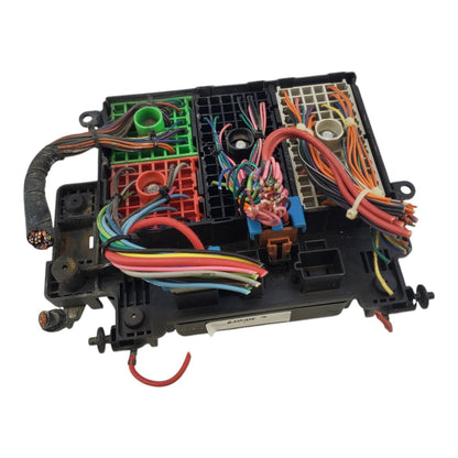 ✅2000 2001 2002 Sierra & Silverado 1500 2500 3500 Fuse Junction Box 15328806-05