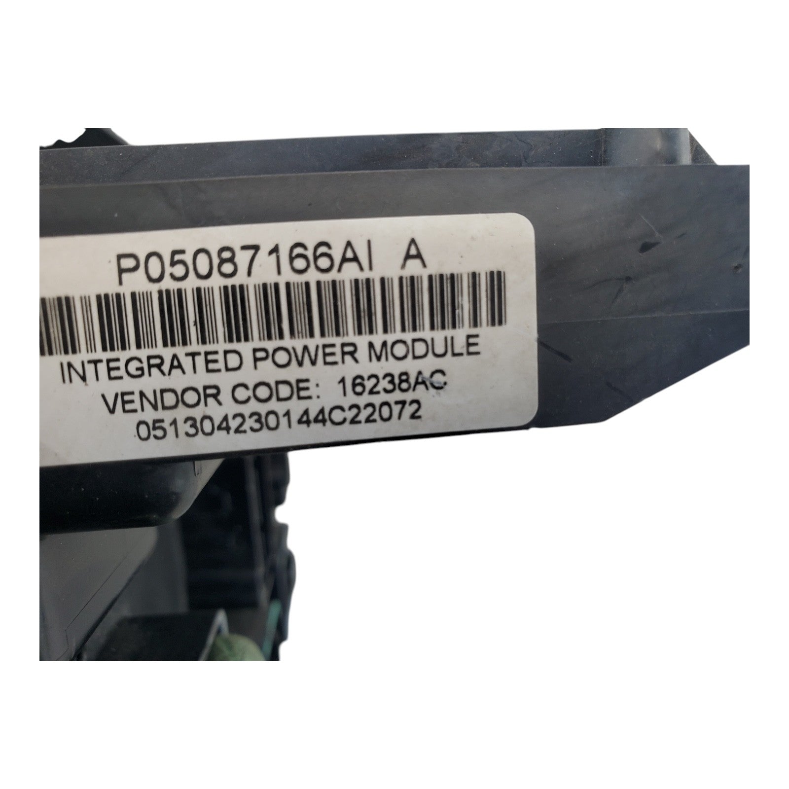 2005 D-MAGNUM/ C-300 FUSE BOX MAIN PANEL ENGINE BODY CONTROL MODULE  P05087166AI