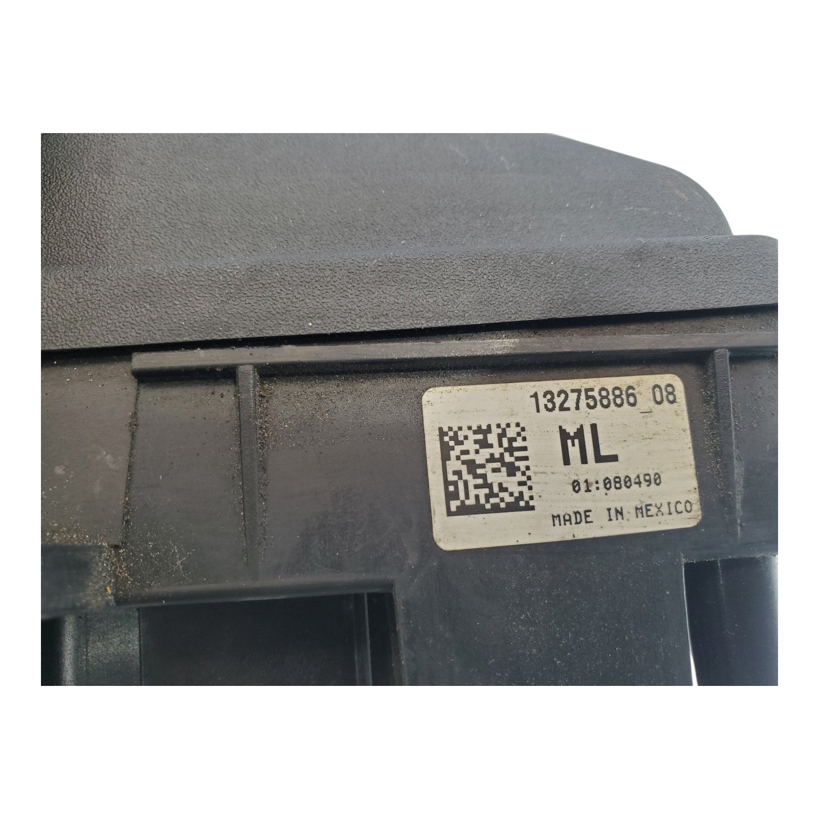 11 2011 Buick Regal Engine Fuse Box Relay Junction Block Panel 13275886