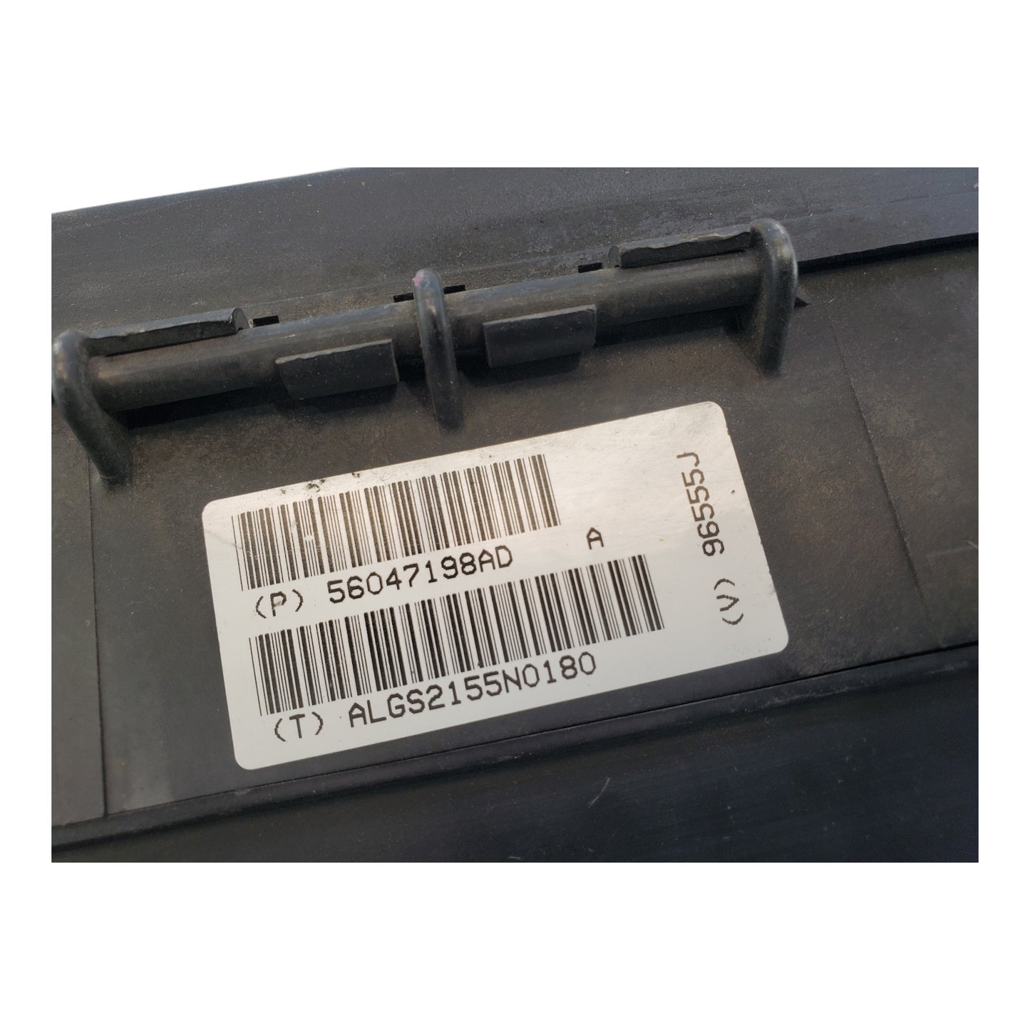 2005-2007 Jeep Liberty Fuse Box 56047198AD OEM USED