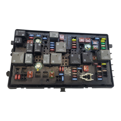 2011-2014 Chevrolet Cruze Fusebox Fuse Box Relay Module 96982033-06 VFGZH