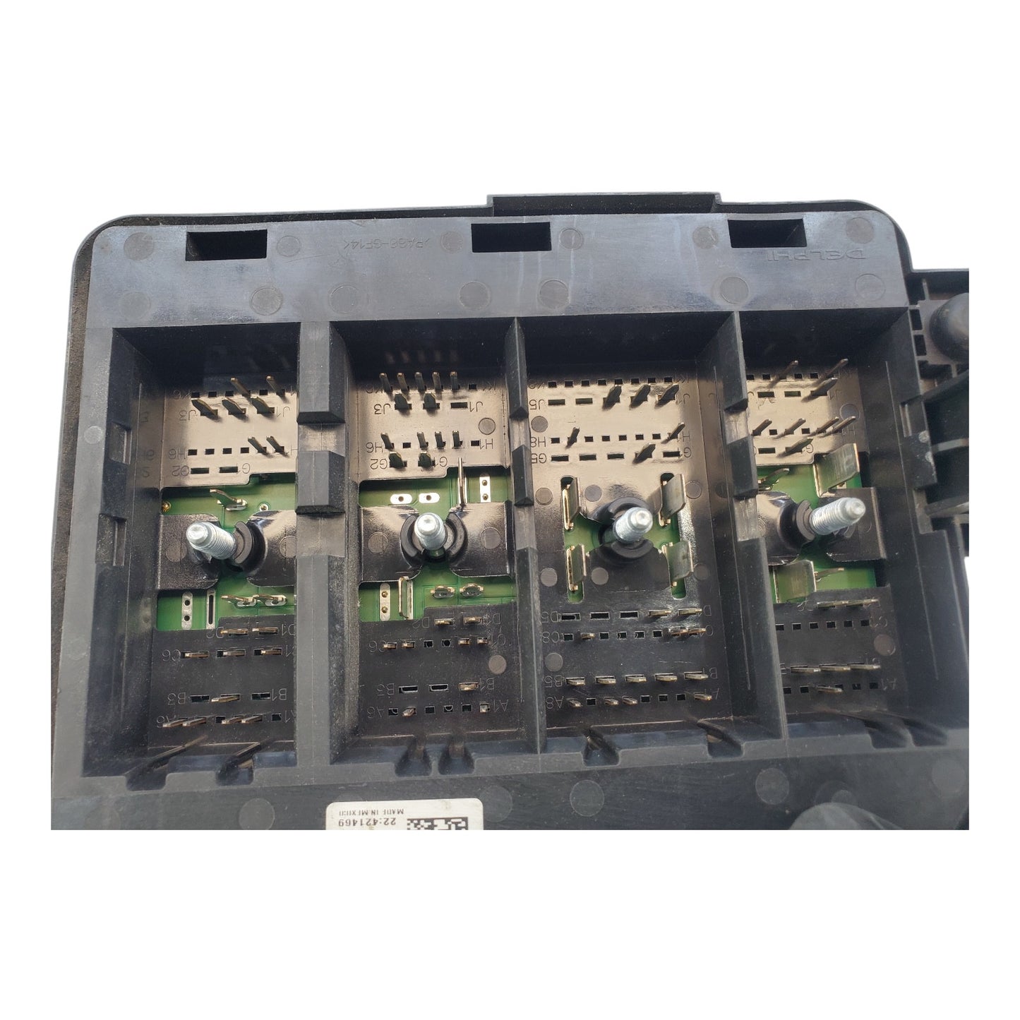 08-11 Chevrolet Impala Fuse Box Junction Relay Unit 2081731401  w/o FOGLAMPS