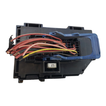 07 GMC Yukon XL FUSE RELAY BOX 15925044-02 OEM